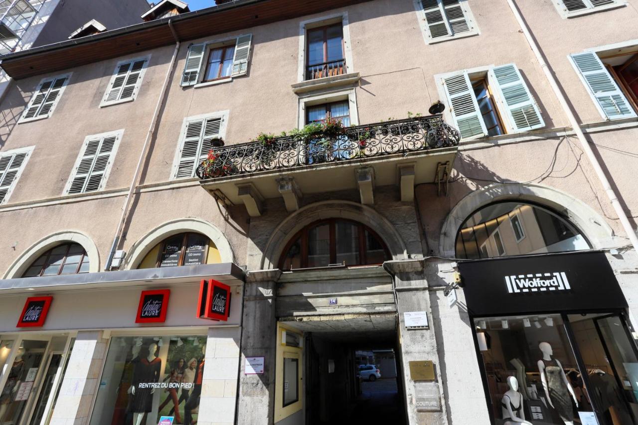 Royalement Bien ! Hyper-Centre - Wifi - Netflix - Disney Plus Annecy Exterior photo